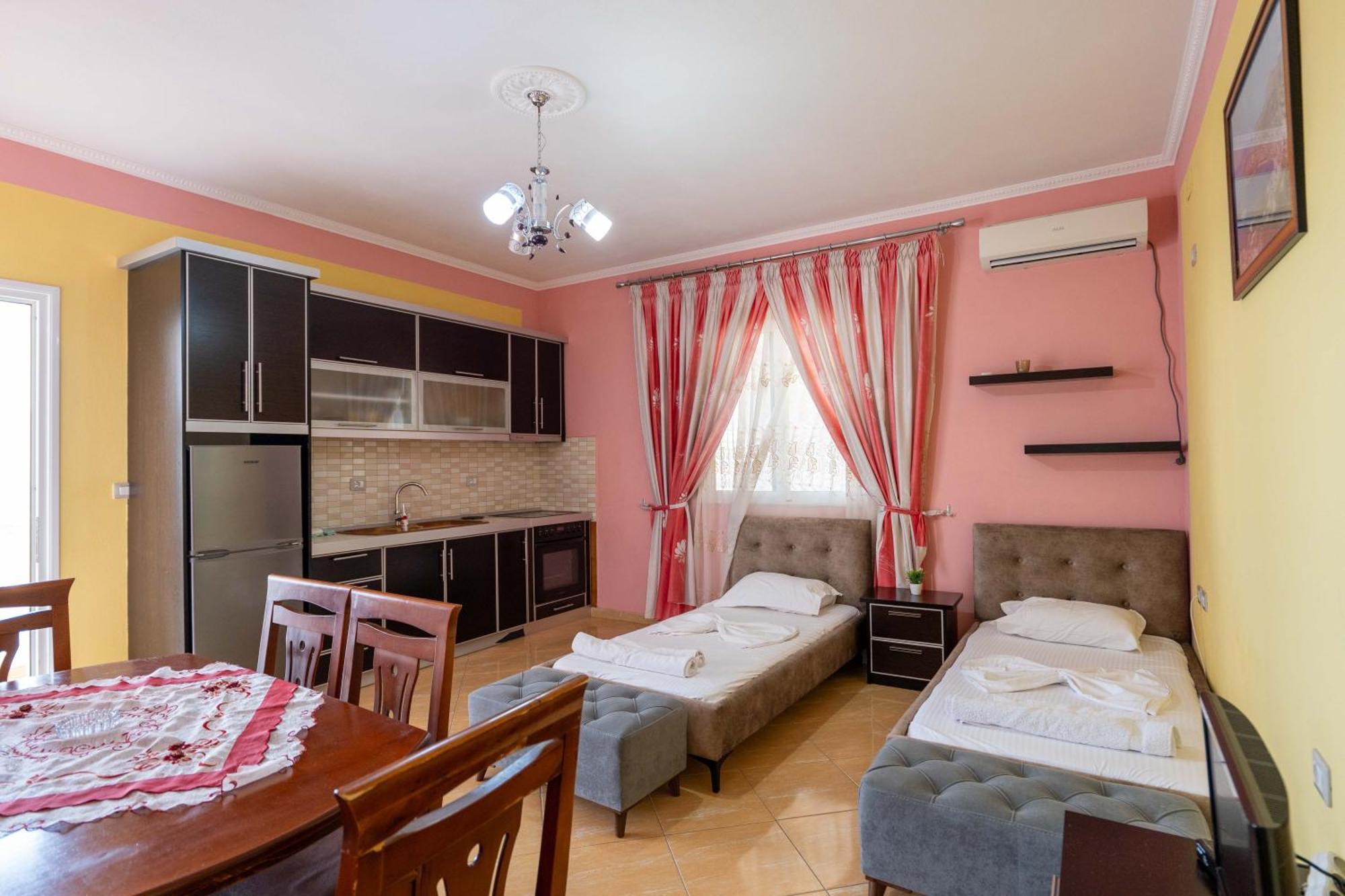 סרנדה Duraj Apartment מראה חיצוני תמונה